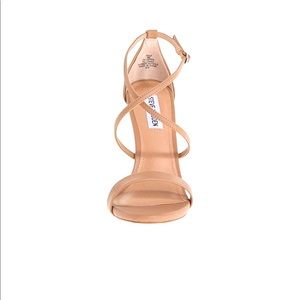 🖤 Steve Madden Criss across Nude High Heels